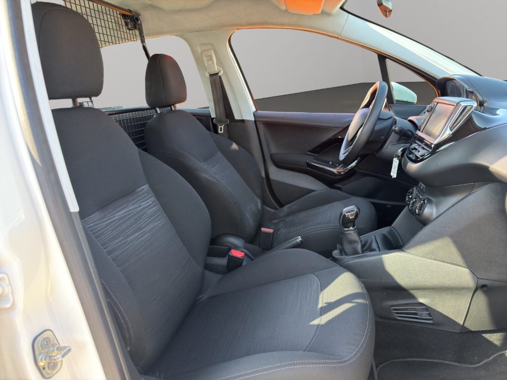 PEUGEOT 208 VAN 100CV 2POSTI - 8