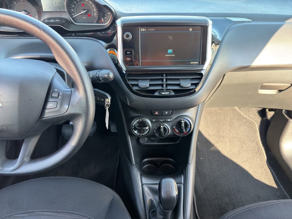 PEUGEOT 208 VAN 100CV 2POSTI - 12