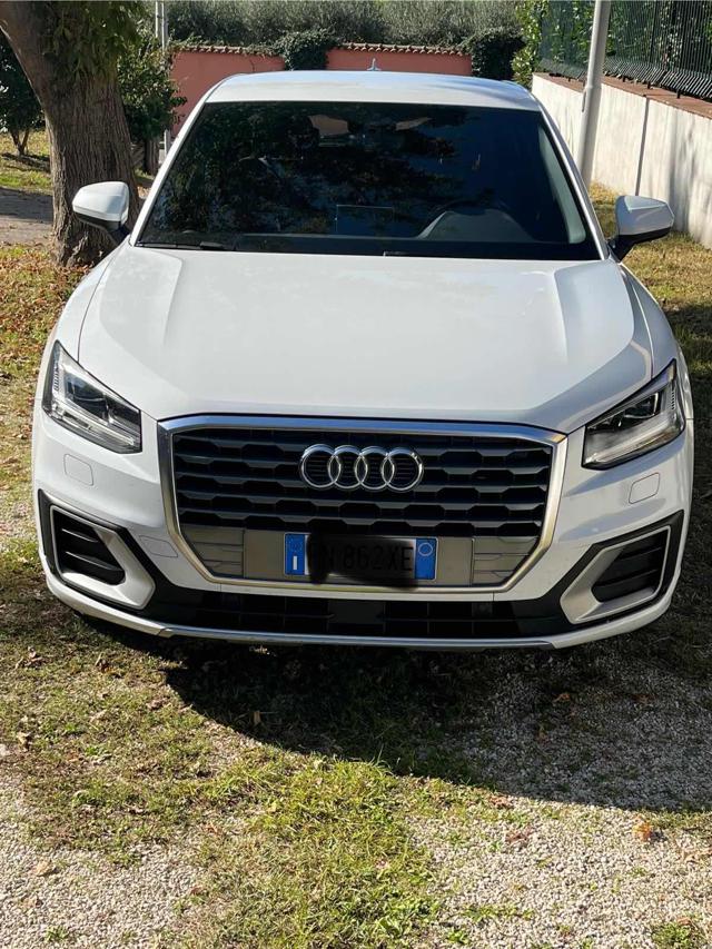 AUDI Q2 1.6 TDI S TRONIC SLINE INTERNO ESTERNO 