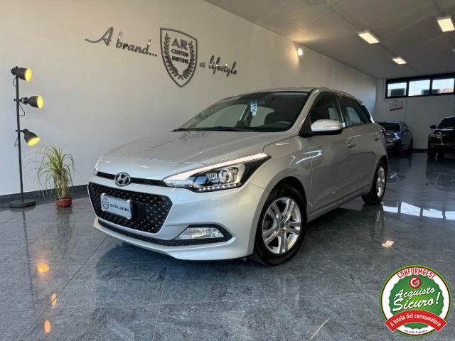 HYUNDAI i20 1.2 84 CV 5 p Econext Pdc Led Cruise Uniprop 