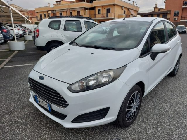 FORD Fiesta 1.5 TDCi 75CV 5 porte Business Neopatentati 