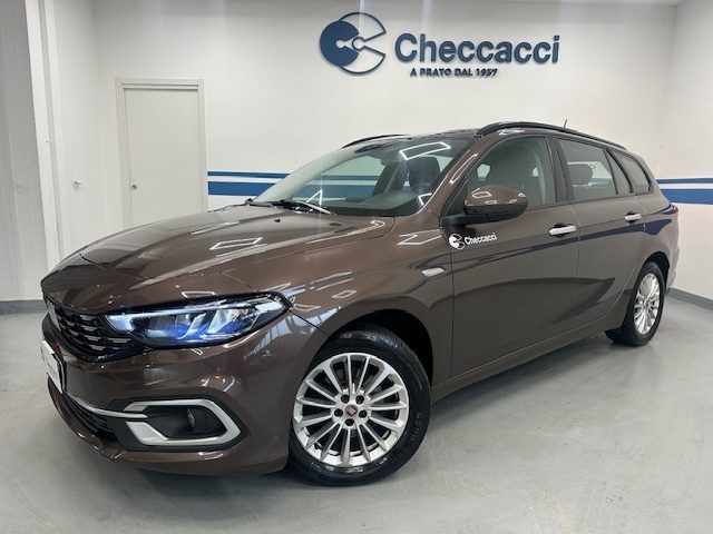 FIAT Tipo (2015-->) -  1.6 Mjt S&S SW Life 