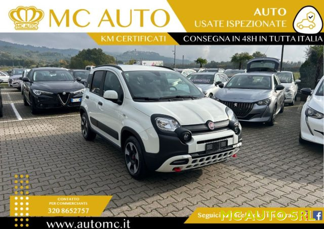 FIAT Panda Cross Bianco metallizzato