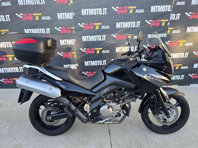 SUZUKI V-Strom 650 Nero metallizzato