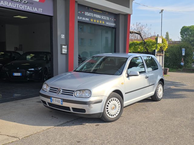 VOLKSWAGEN Golf IV 1.6i Benz 3Porte UniPropietario SOLO 111.000 km 