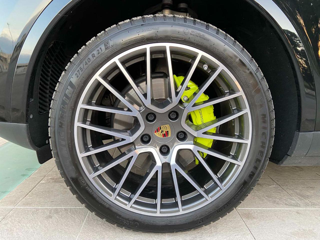 PORSCHE Cayenne Coupé 3.0 V6 E-Hybrid CERCHI 21-TETTO PAN. - 51