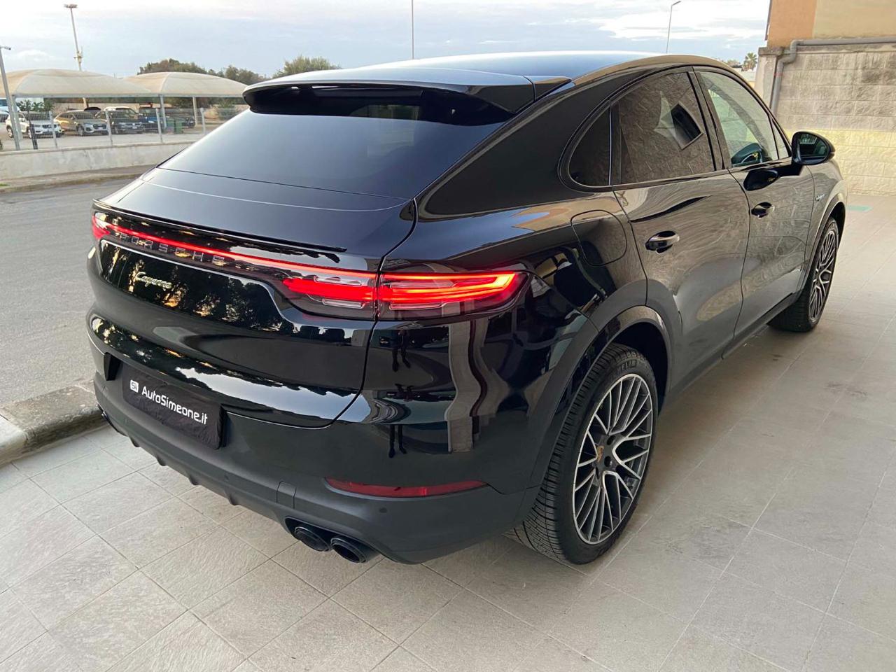 PORSCHE Cayenne Coupé 3.0 V6 E-Hybrid CERCHI 21-TETTO PAN. - 5
