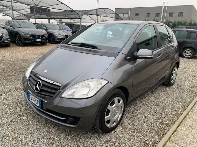 MERCEDES-BENZ A 160 CDI BlueEFFICIENCY Avantgarde 