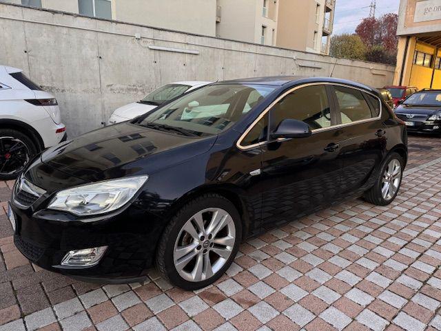 OPEL Astra 1.6 115CV 5 porte Cosmo 