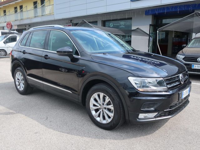 VOLKSWAGEN Tiguan Nero metallizzato