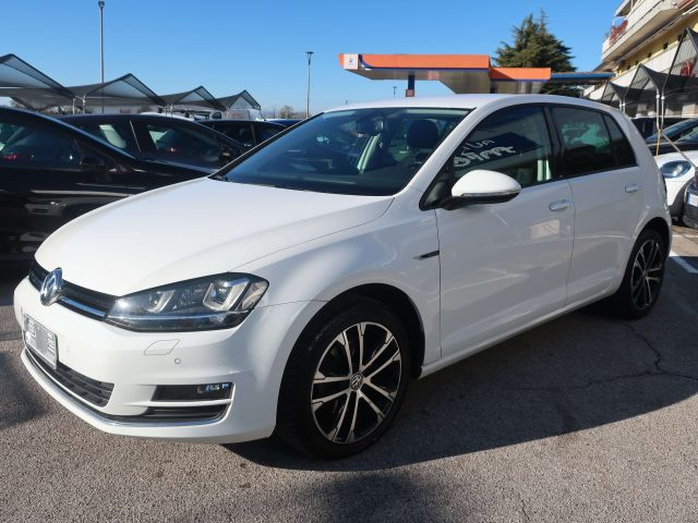 VOLKSWAGEN Golf 5p 1.6 tdi Lounge 110cv dsg 