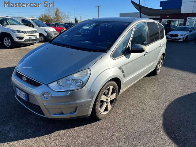 FORD S-Max S-Max 2.0 tdci Titanium dpf tg. DZ002YP 