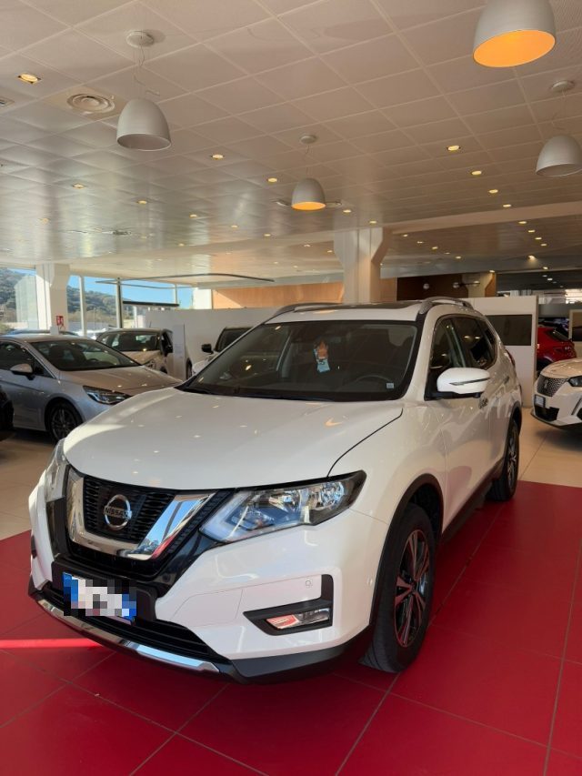 NISSAN X-Trail 2.0 dCi 4WD N-Connecta 7 POSTI Usato