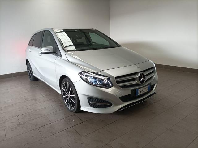 MERCEDES-BENZ B 180 d Automatic Sport 