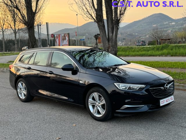 OPEL Insignia CDTI Sports Tourer Innov. LED NAVI PDC 