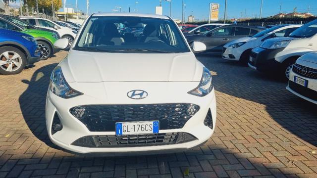 HYUNDAI i10 Bianco pastello