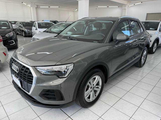 AUDI Q3 35 TDI S tronic Business Sport 