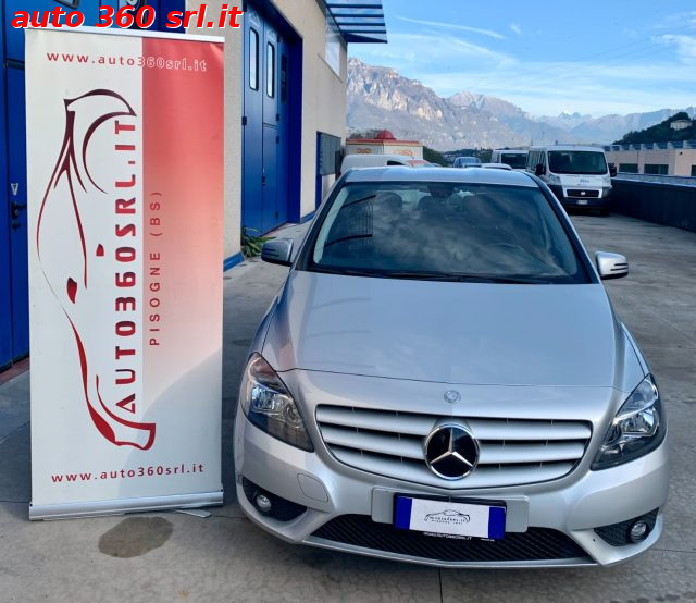 MERCEDES-BENZ B 180 Argento metallizzato