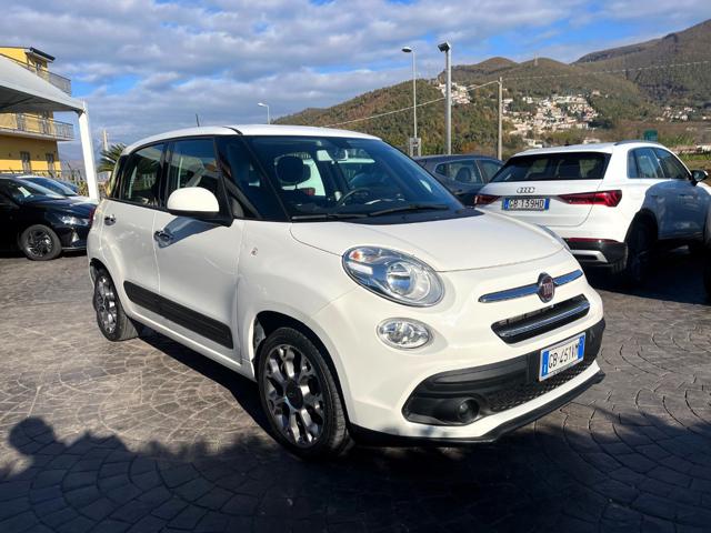 FIAT 500L Bianco pastello