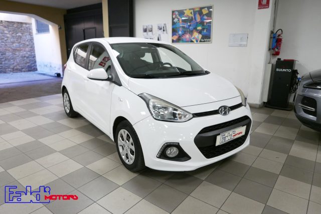 HYUNDAI i10 Bianco pastello