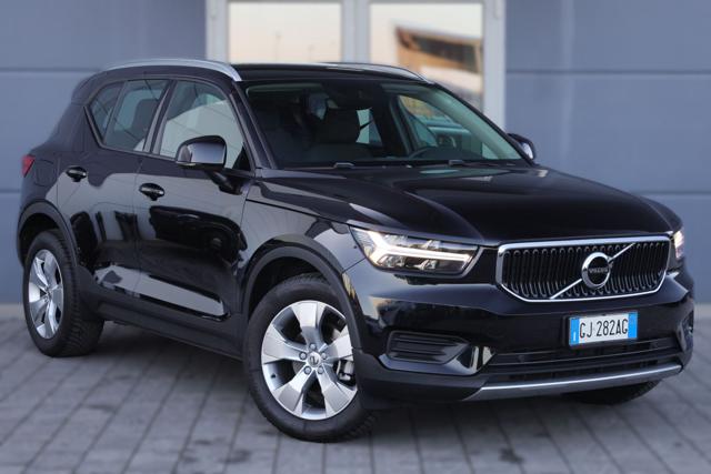 VOLVO XC40 T2 Geartronic Momentum Pro AUTOCARRO N1 