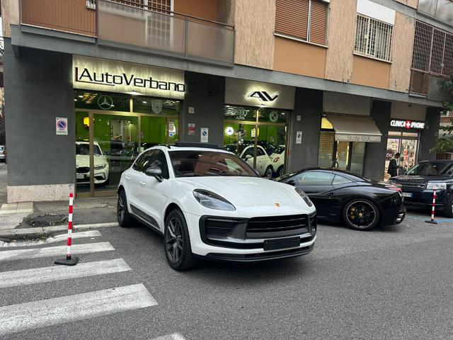 PORSCHE Macan Bianco pastello