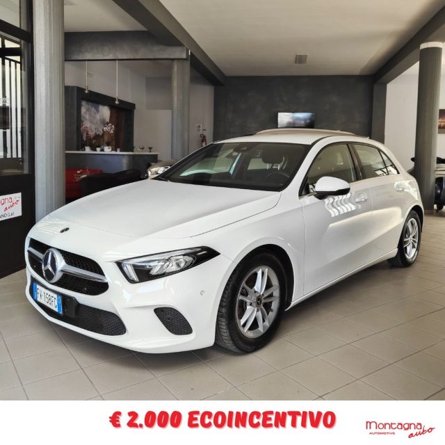 MERCEDES-BENZ A 180 d Automatic Business Extra 