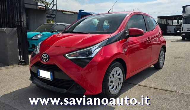 TOYOTA Aygo Rosso metallizzato