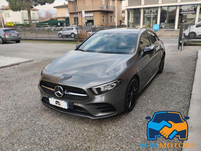 MERCEDES-BENZ A 180 Automatic Premium AMG LINE 