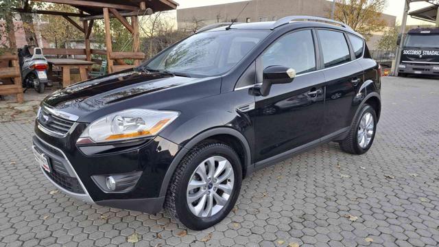 FORD Kuga Nero metallizzato