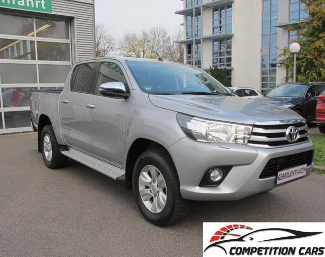 TOYOTA Hilux 2.4 D-4D 4WD Double Cab COMFORT CAMERA NAVI ** 