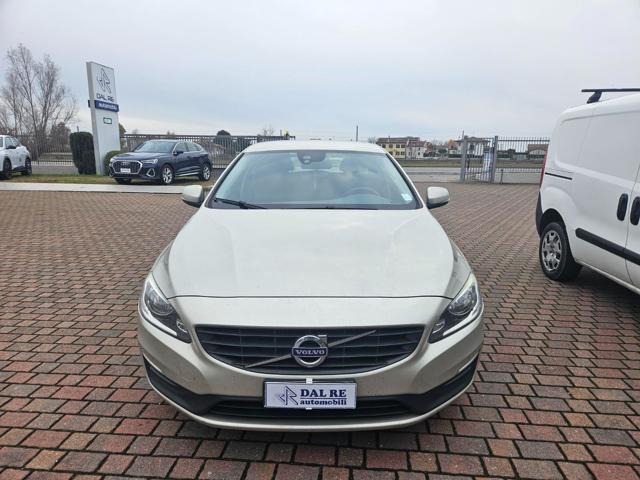 VOLVO V60 D2 Geartronic 