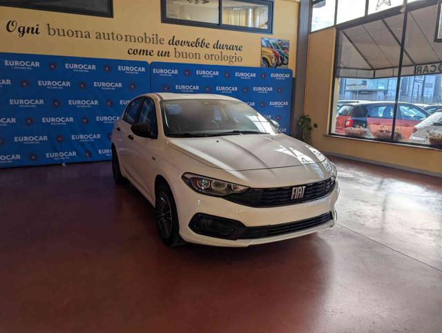 FIAT Tipo Bianco pastello