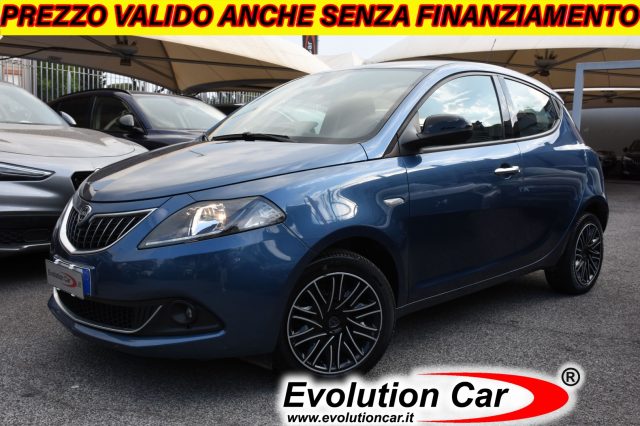 LANCIA Ypsilon Blu metallizzato
