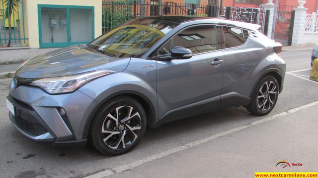 TOYOTA C-HR 2.0 Hybrid E-CVT Lounge 