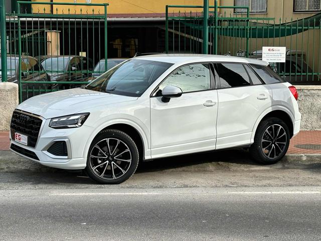 AUDI Q2 Bianco perlato