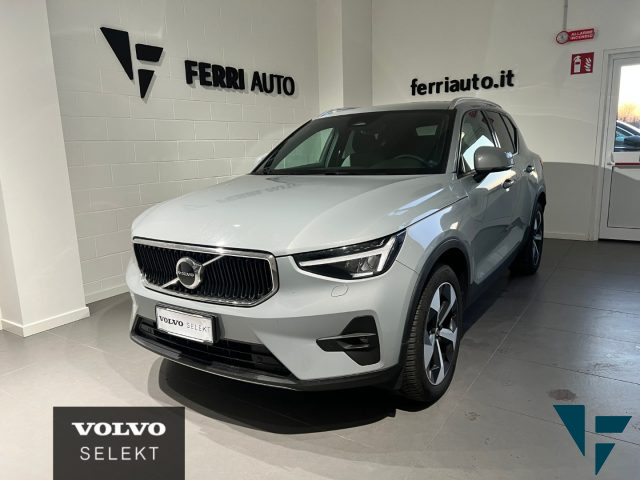 VOLVO XC40 B3 automatico Core 