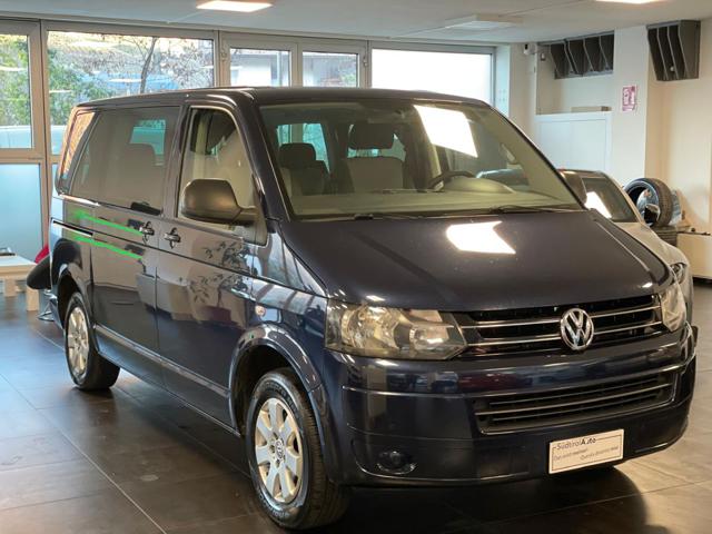 VOLKSWAGEN Multivan Dunkelgrau metallisiert