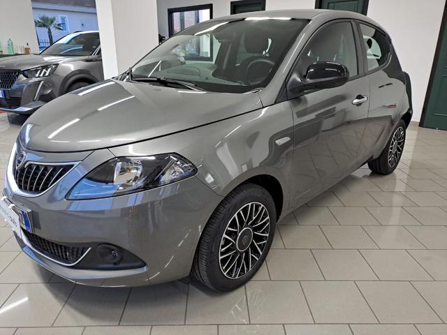 LANCIA Ypsilon 1.0 FireFly 5 porte S&S Hybrid Platino 