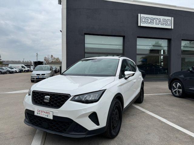 SEAT Arona Bianco pastello