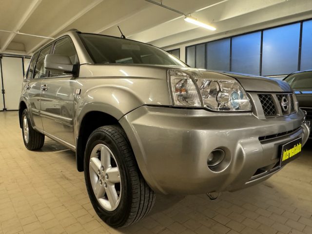 NISSAN X-Trail 2.2 dCi Elegance 