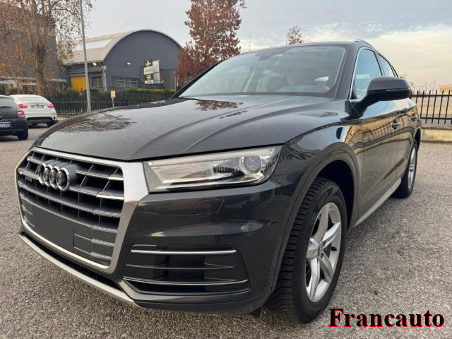 AUDI Q5 40 TDI quattro S tronic S line 