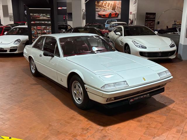 FERRARI 412 Bianco pastello