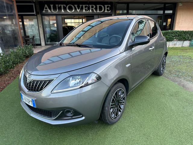 LANCIA Ypsilon 1.0 70CV Hybrid  Silver 49000KM OK NEOPATENTATI 