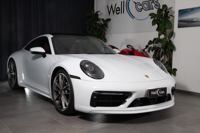 PORSCHE 992 Bianco pastello