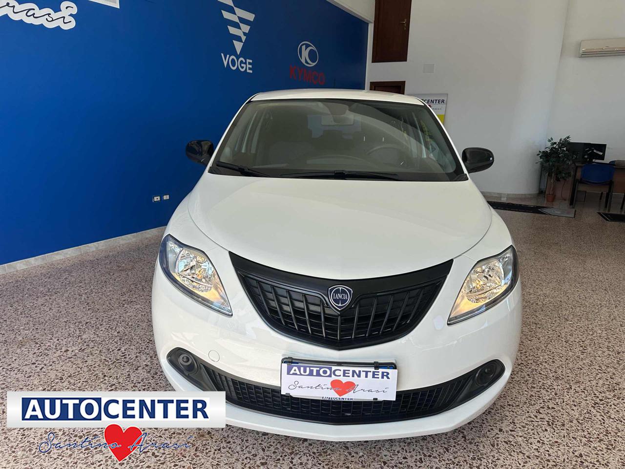 LANCIA Ypsilon 1.0 FireFly 5 porte S&S Hybrid Silver Plus - 1