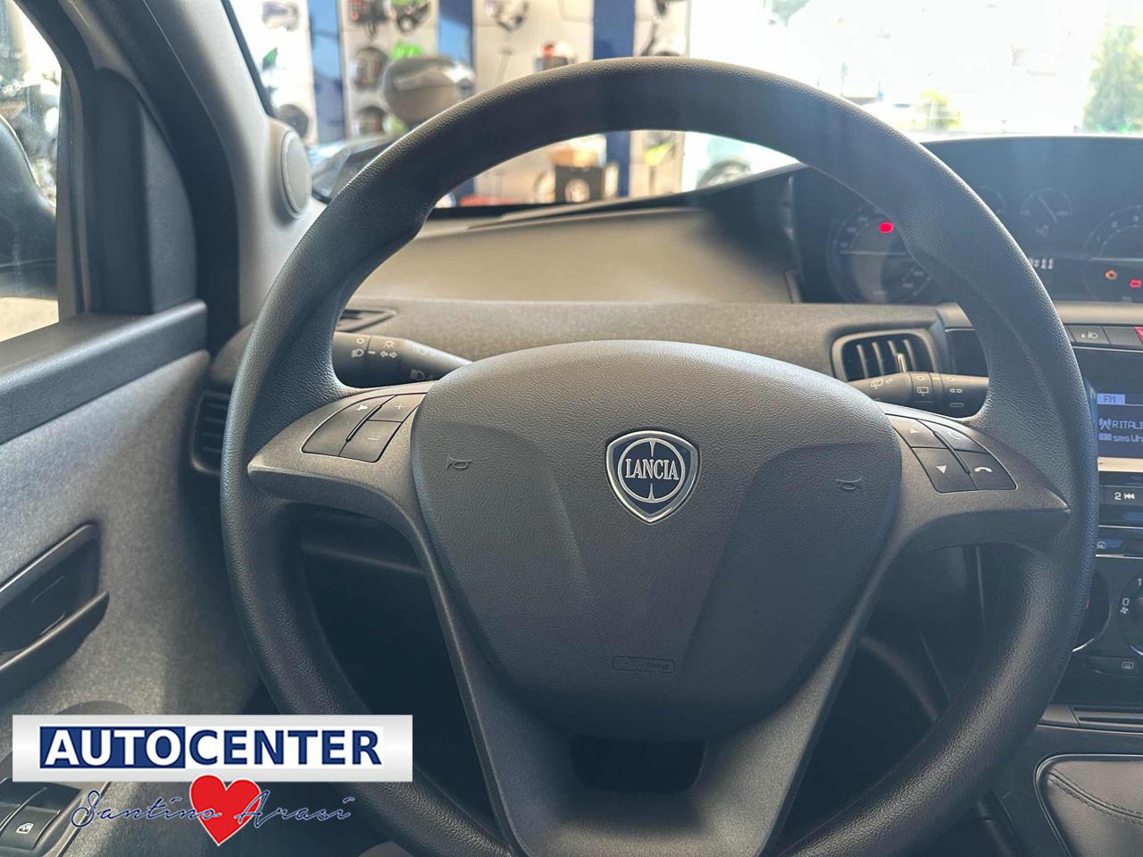 LANCIA Ypsilon 1.0 FireFly 5 porte S&S Hybrid Silver Plus - 12