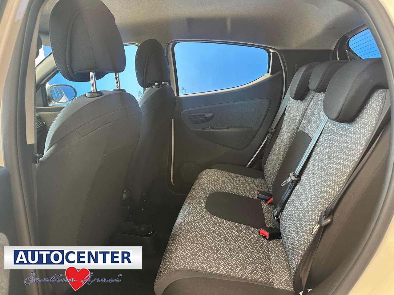 LANCIA Ypsilon 1.0 FireFly 5 porte S&S Hybrid Silver Plus - 10