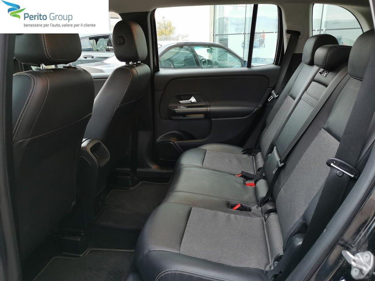 MERCEDES-BENZ GLB 180 d Automatic Sport con gancio traino elettronico - 10