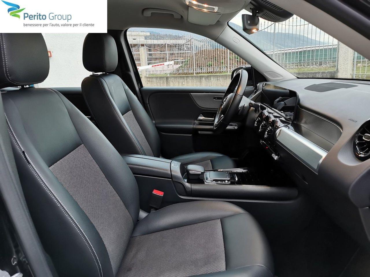 MERCEDES-BENZ GLB 180 d Automatic Sport con gancio traino elettronico - 5